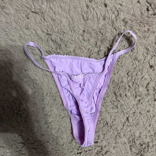 Lila tanga 