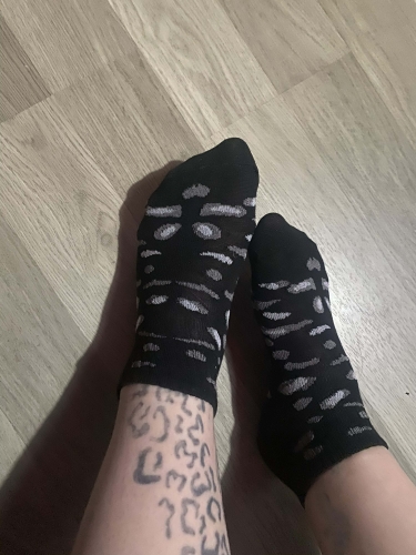 Leopárd mintás fekete zokni