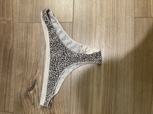 Mintás tanga bugyim