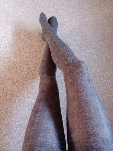 Mintás  világos harisnyám 