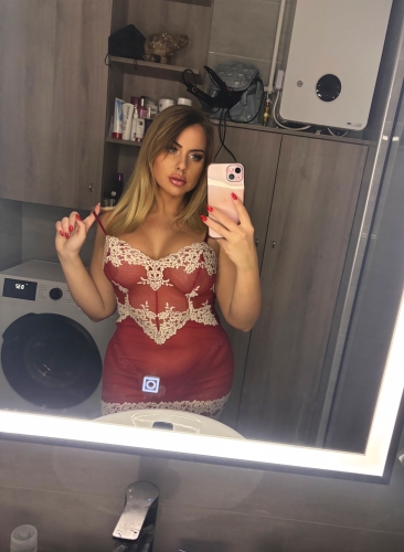 Elegáns kombiné bugyival