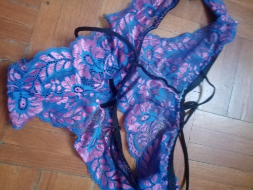 Kék - rózsaszín csipketanga 