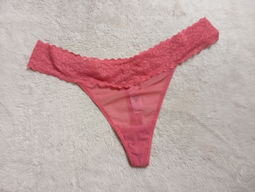 Átlátszó barackszín